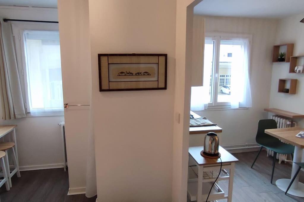 Apartment Studio-heart Of Town-bd Des Pyrenees-quiet